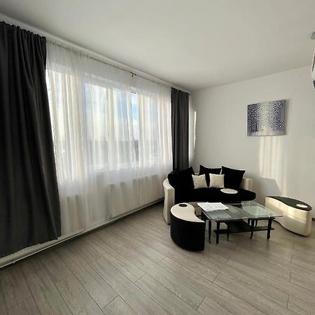 Luanaapartments #36 Otopeni Dış mekan fotoğraf